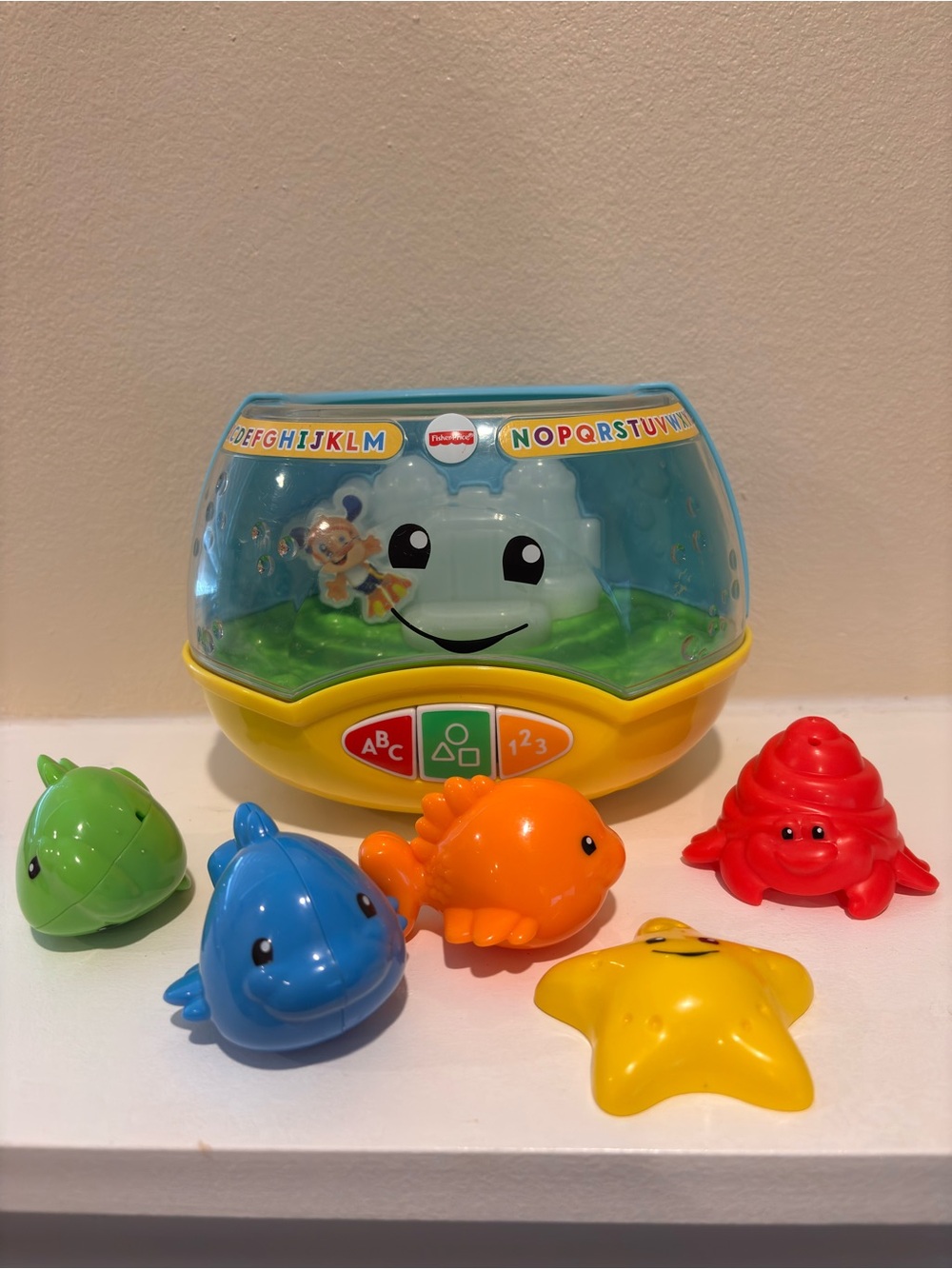 Fisher-Price Blue, Yellow & Multicolor Light-Up Ocean Learning Playset